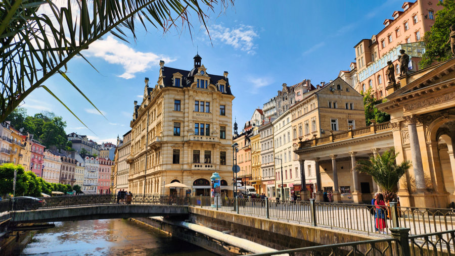 卡羅維瓦利溫泉小鎮